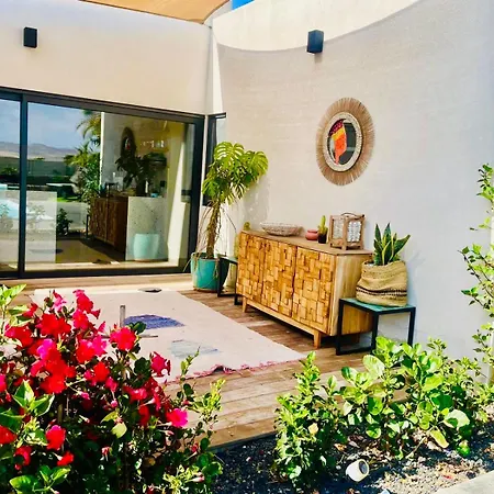 Villa Golden Wave *