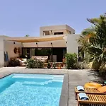 Golden Wave Villa
