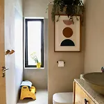 Golden Wave Villa *